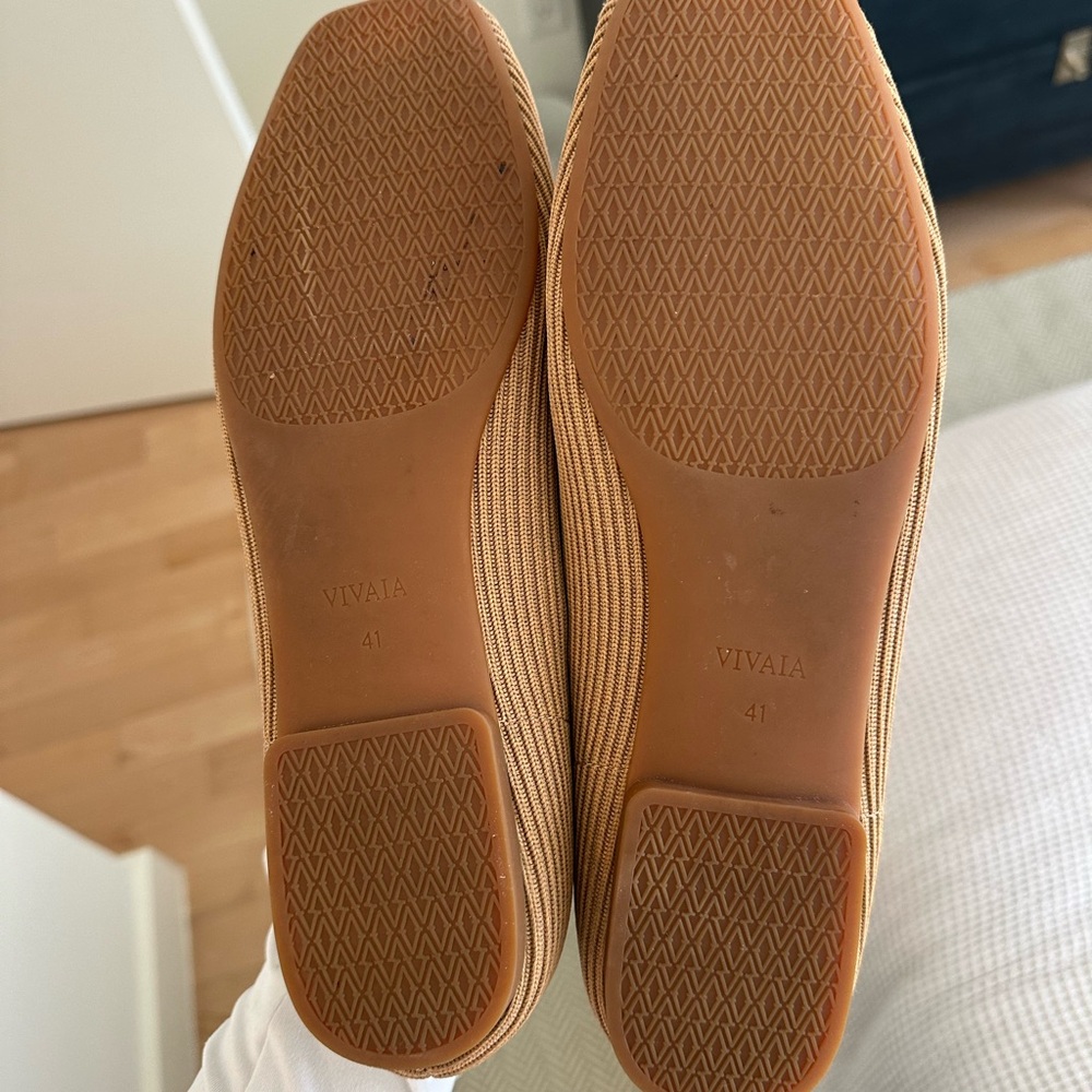 Square-Toe Mary-Jane - Picture 3 of 3